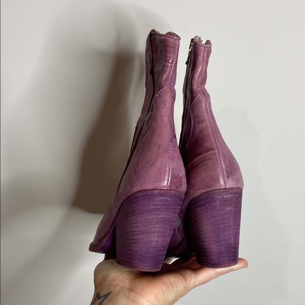 Free People | Purple Leather Brayden Cap Toe Western Booties Size 7.5 NWOB - Picture 5 of 11